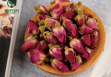 食用干玫瑰花有保質期嗎，干玫瑰花泡水的注意事項 - 中藥飲片代工